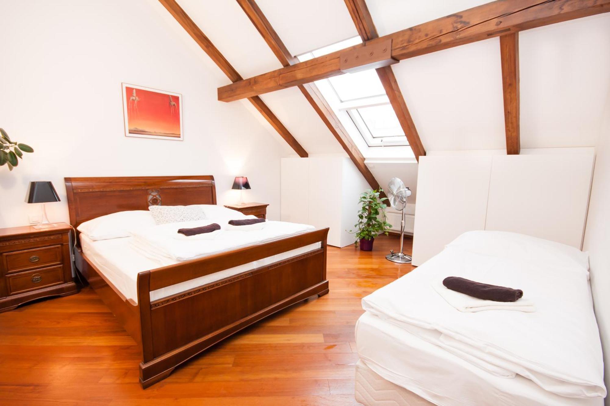 Luxury Loft Apartman Prága Szoba fotó